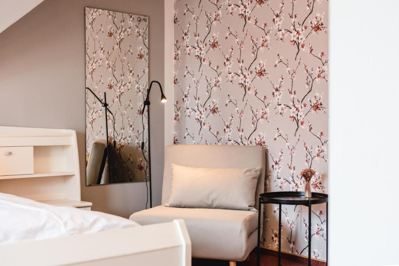 Straendhus Bed&Breakfast Hasselberg  外观 照片