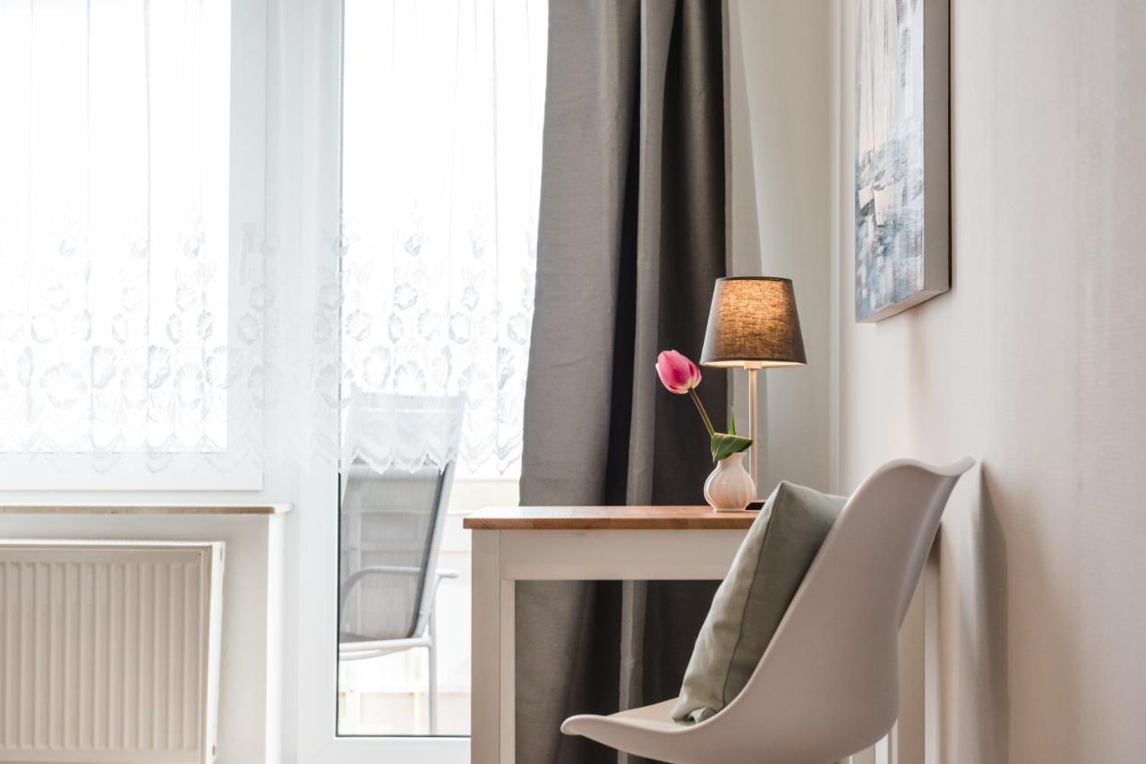 Straendhus Bed&Breakfast Hasselberg  外观 照片