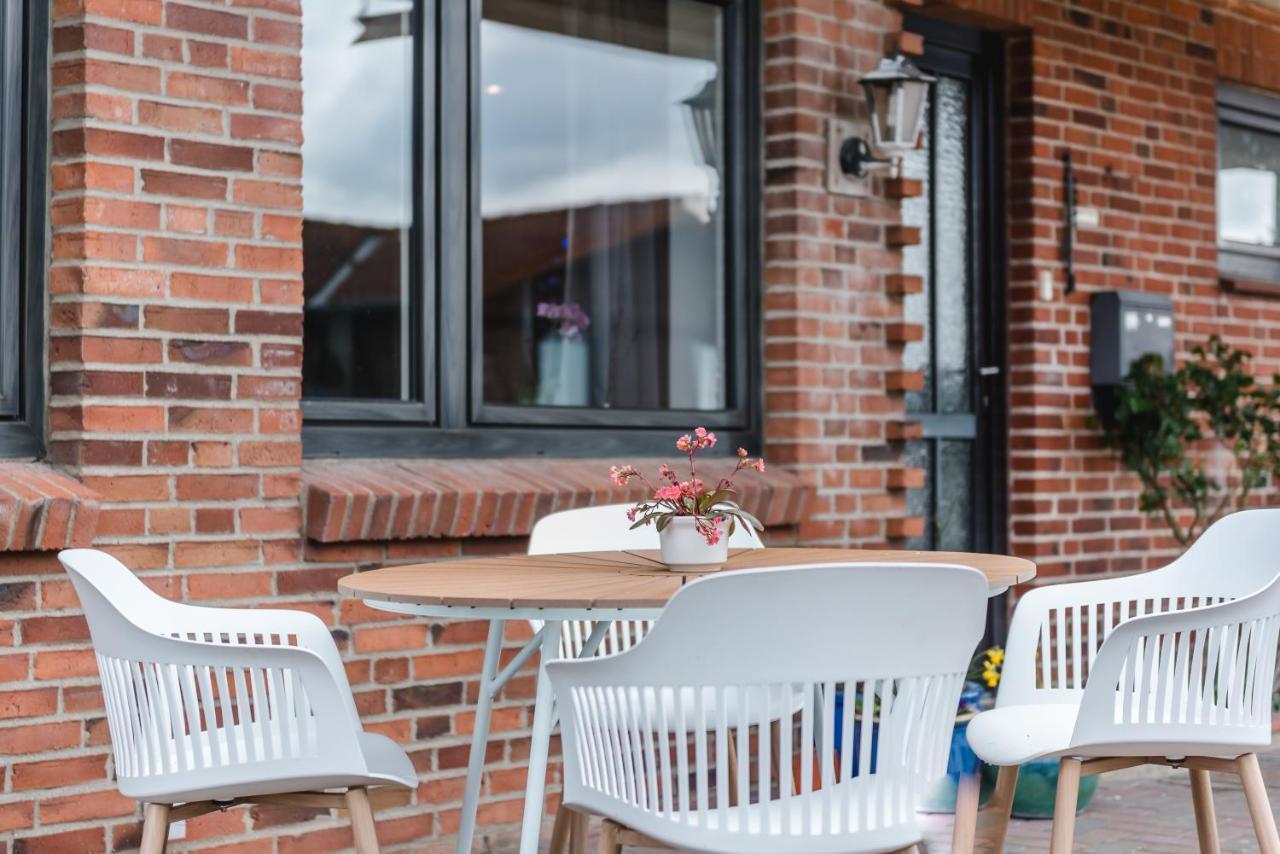 Straendhus Bed&Breakfast Hasselberg  外观 照片